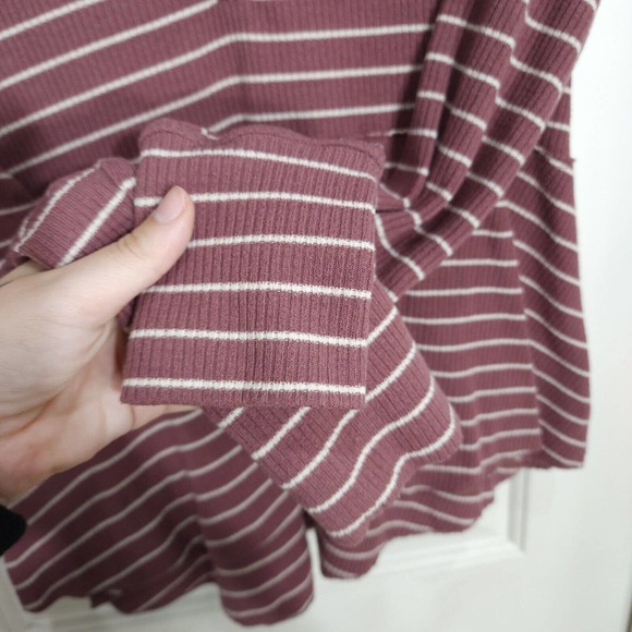 Anthropologie Womens Sleep Shirt Campground Maroon Striped Thermal Henley Top S - Picture 5 of 12